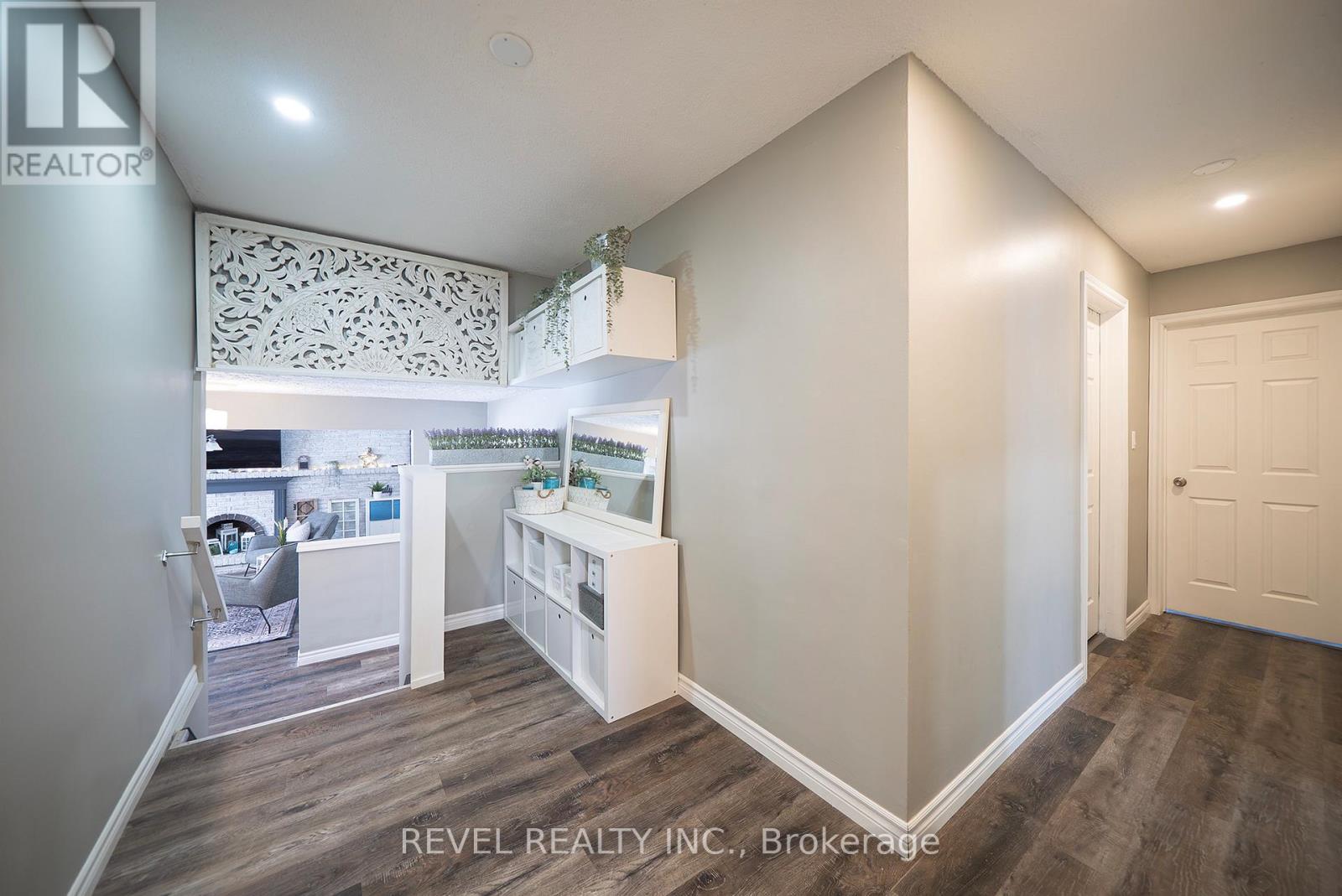 44 Shalfleet Boulevard, Brantford, Ontario  N3R 6L6 - Photo 9 - X12880912