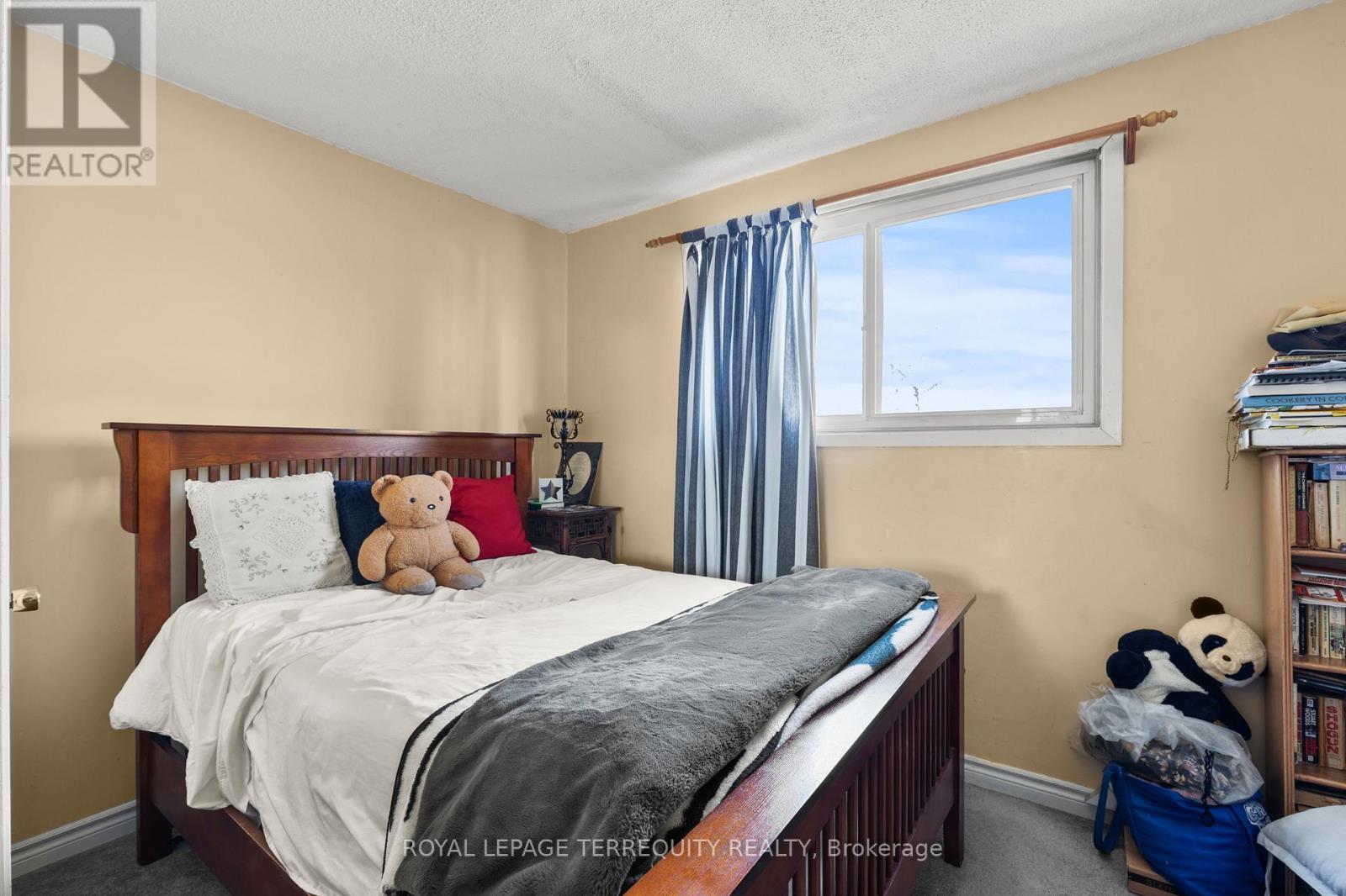 36 East 24th Street, Hamilton, Ontario  L8V 2X7 - Photo 11 - X12880922