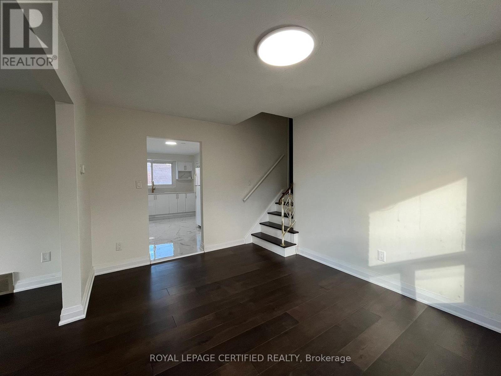 617 West 5th Street, Hamilton, Ontario  L9C 3R1 - Photo 6 - X12880932