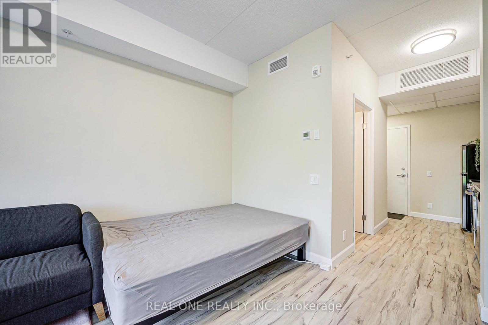 423 - 77 Leland Street, Hamilton, Ontario  L8S 3A1 - Photo 11 - X12880966