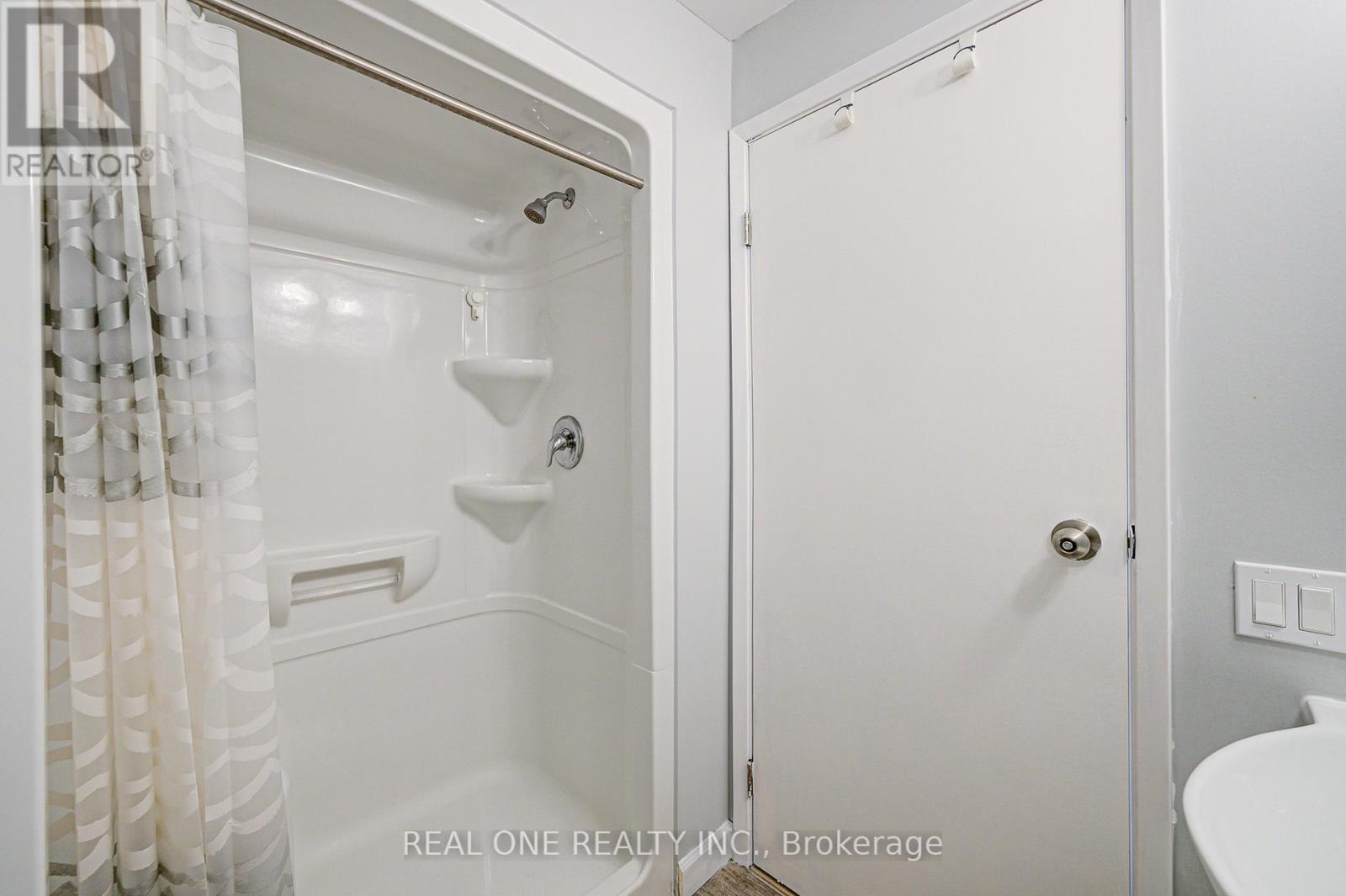 423 - 77 Leland Street, Hamilton, Ontario  L8S 3A1 - Photo 13 - X12880966