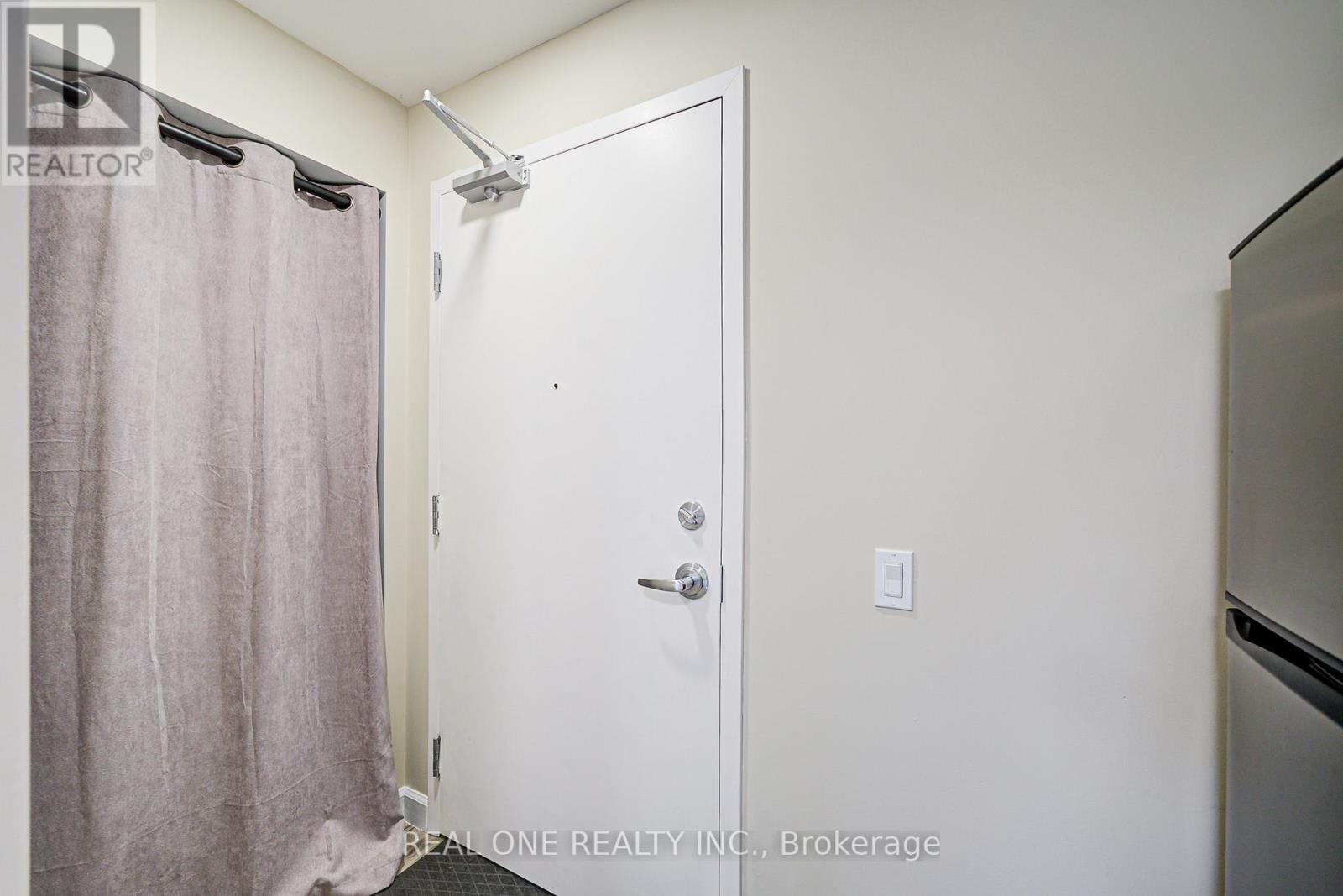 423 - 77 Leland Street, Hamilton, Ontario  L8S 3A1 - Photo 14 - X12880966