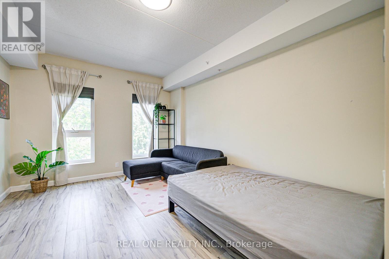 423 - 77 Leland Street, Hamilton, Ontario  L8S 3A1 - Photo 9 - X12880966