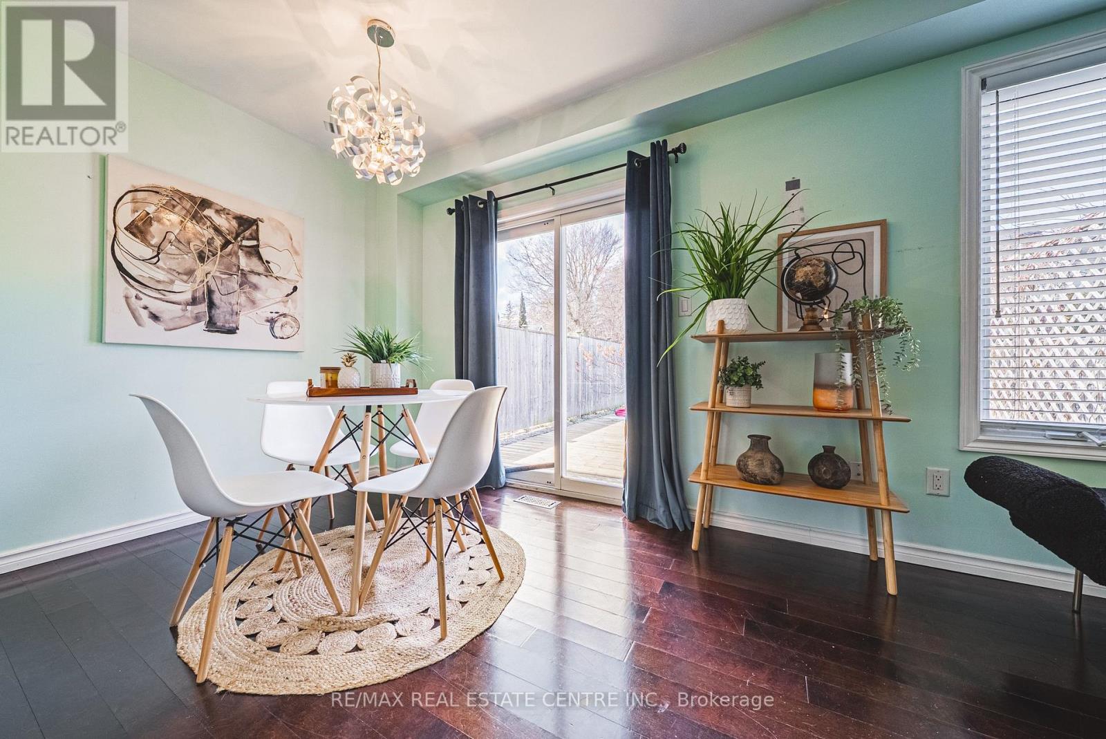 5 Michelle Court, Kitchener, Ontario  N2N 3K8 - Photo 9 - X12880992