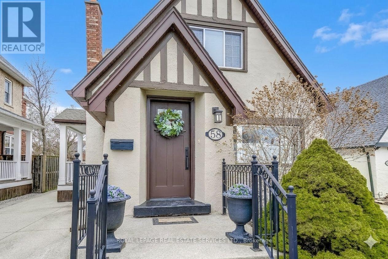 58 South Drive, St. Catharines, Ontario  L2R 4V2 - Photo 2 - X12881006