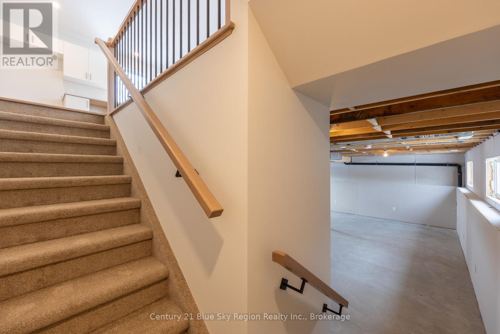 201 Talon Crescent, Bonfield, Ontario  P0H 2E0 - Photo 19 - X12538260