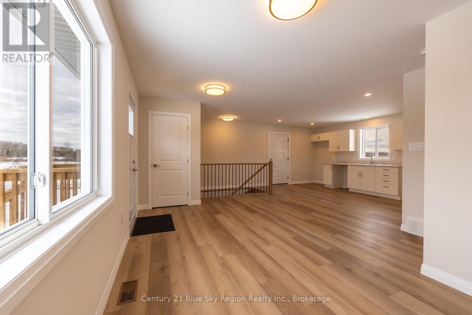 201 Talon Crescent, Bonfield, Ontario  P0H 2E0 - Photo 5 - X12538260