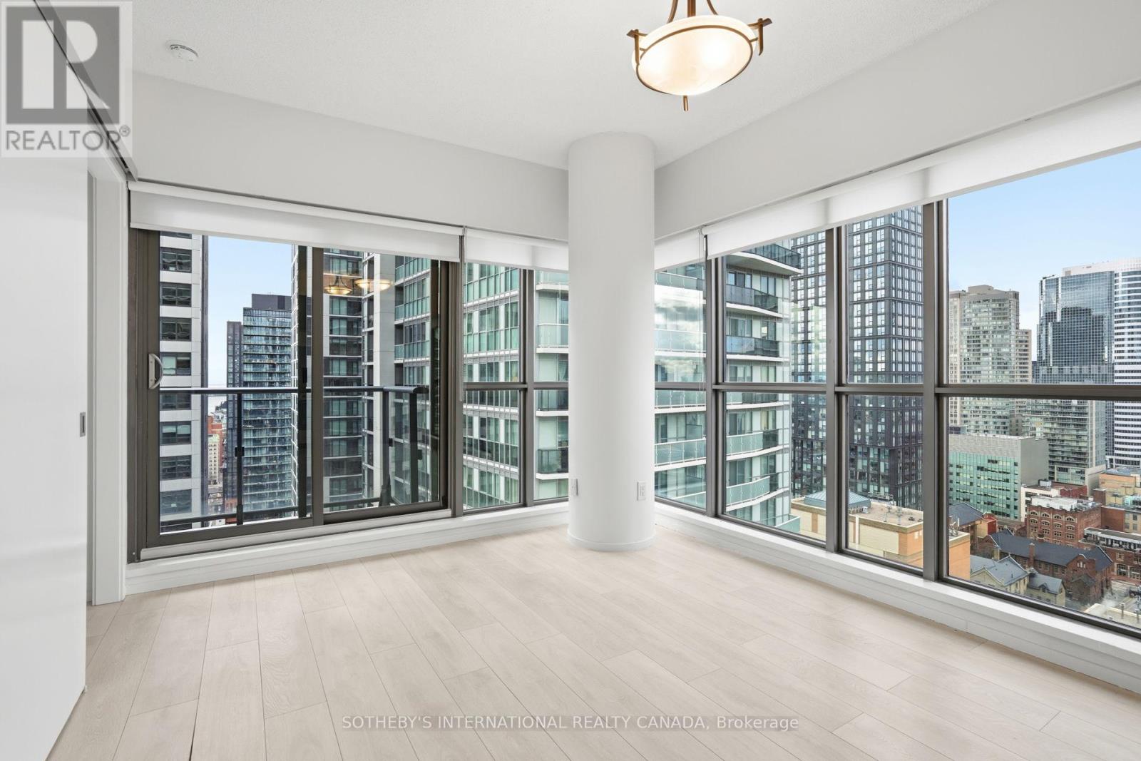 2401 - 159 Dundas Street E, Toronto, Ontario  M5B 1E4 - Photo 13 - C12880650