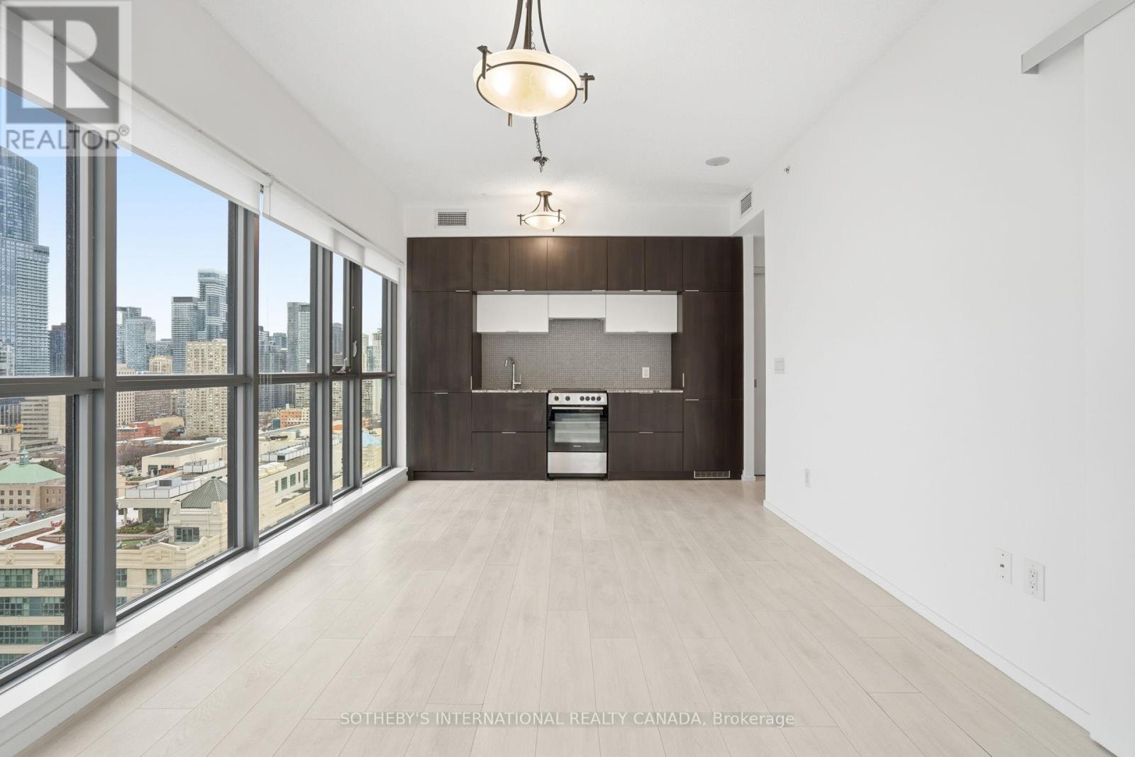 2401 - 159 Dundas Street E, Toronto, Ontario  M5B 1E4 - Photo 10 - C12880650