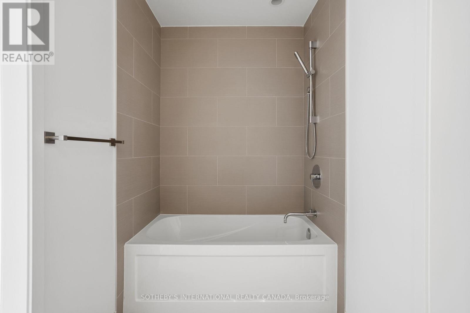 2401 - 159 Dundas Street E, Toronto, Ontario  M5B 1E4 - Photo 26 - C12880650