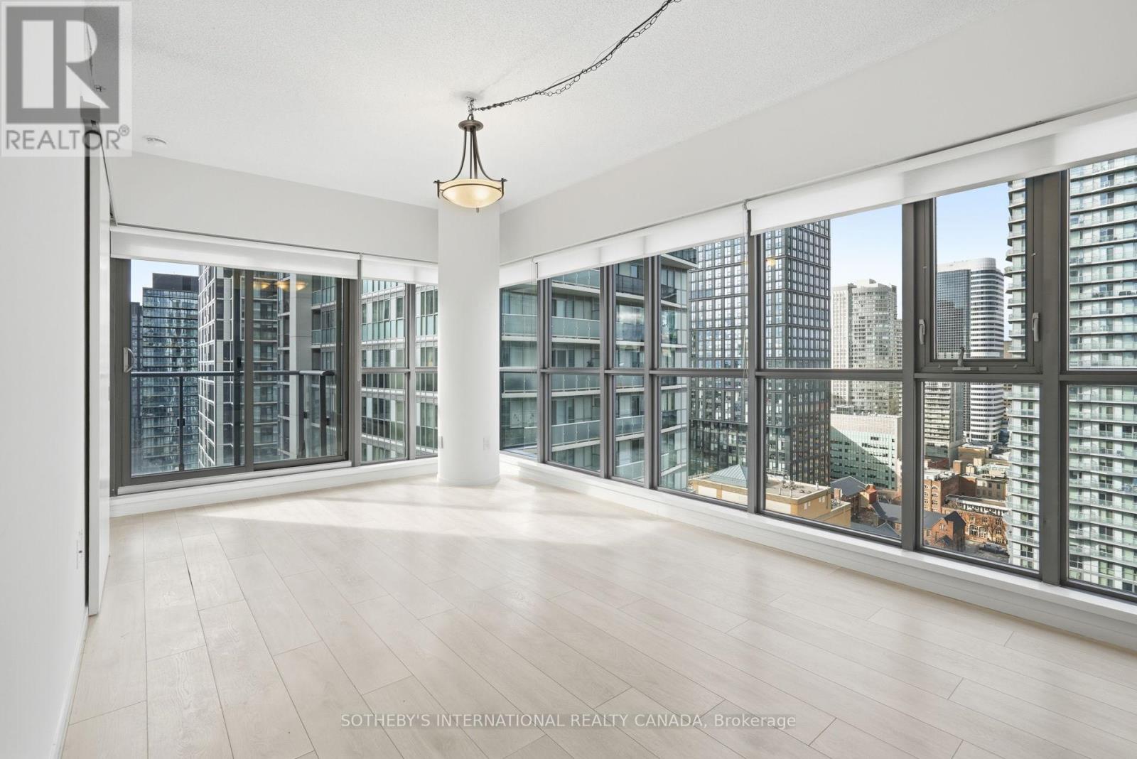 2401 - 159 Dundas Street E, Toronto, Ontario  M5B 1E4 - Photo 3 - C12880650