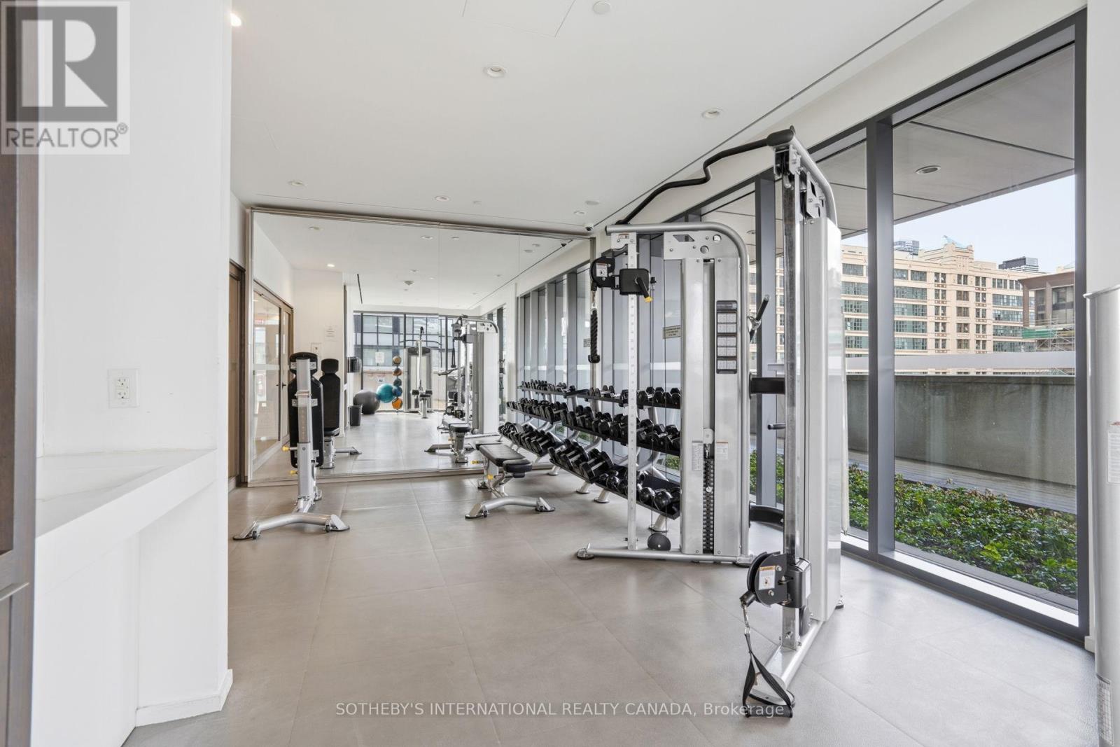2401 - 159 Dundas Street E, Toronto, Ontario  M5B 1E4 - Photo 38 - C12880650