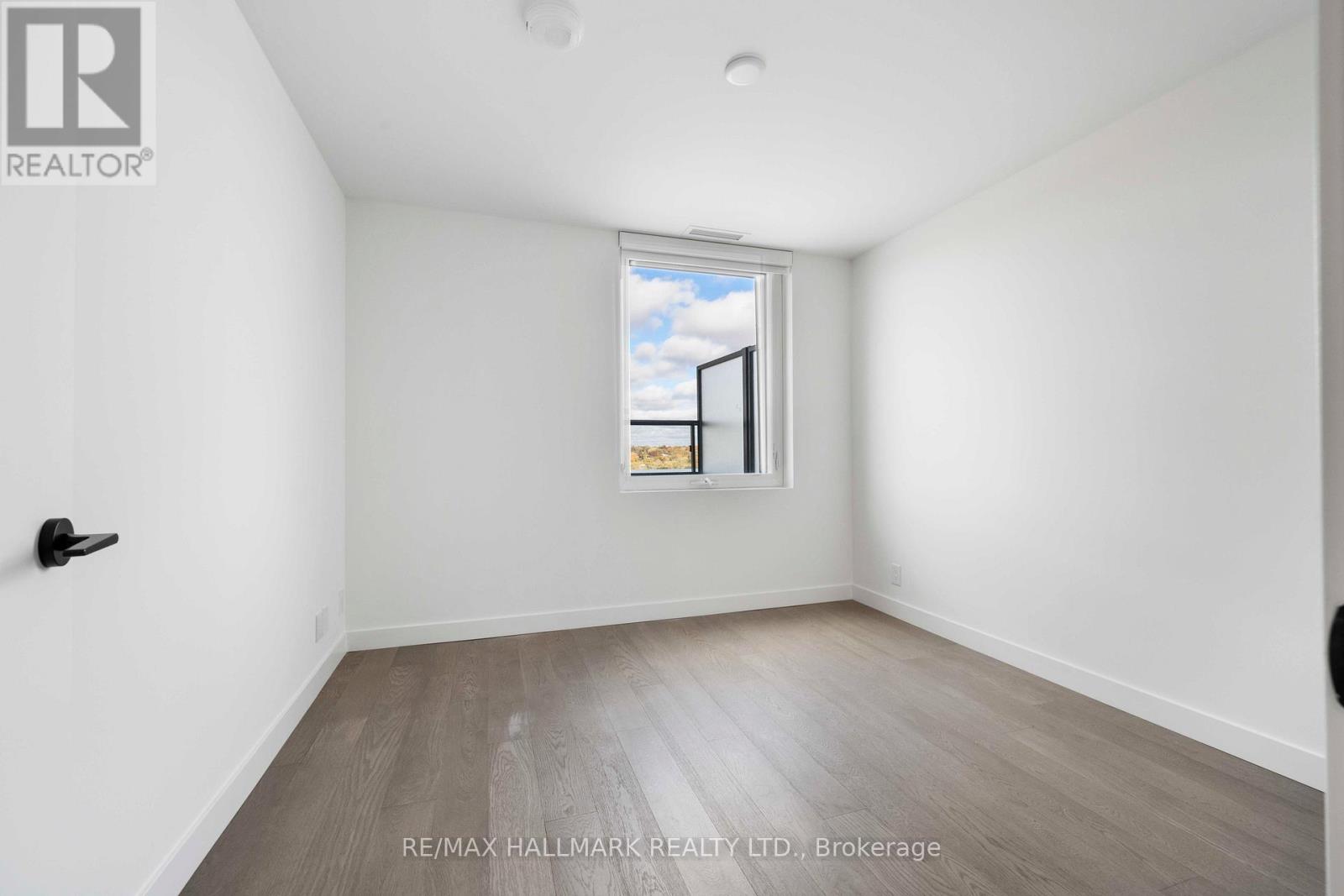 1310 - 1050 Eastern Avenue, Toronto, Ontario  M4L 0B7 - Photo 20 - E12879488