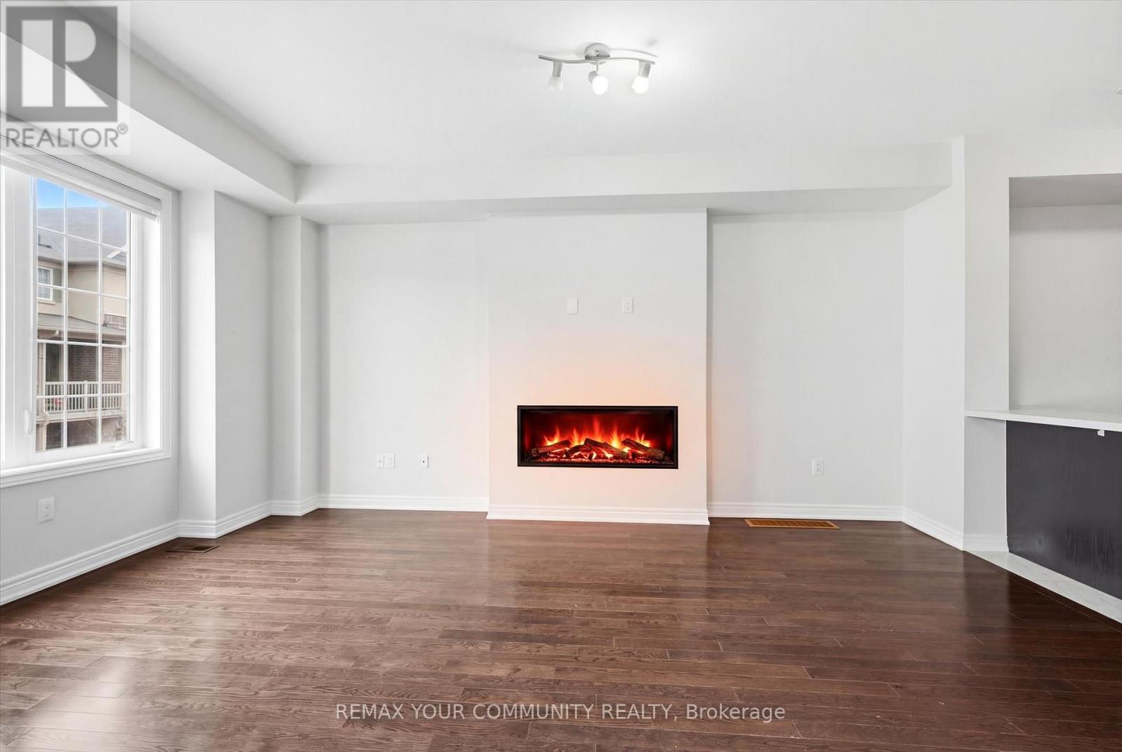 380 Cranbrook Common, Oakville, Ontario  L6H 0P8 - Photo 13 - W12705232