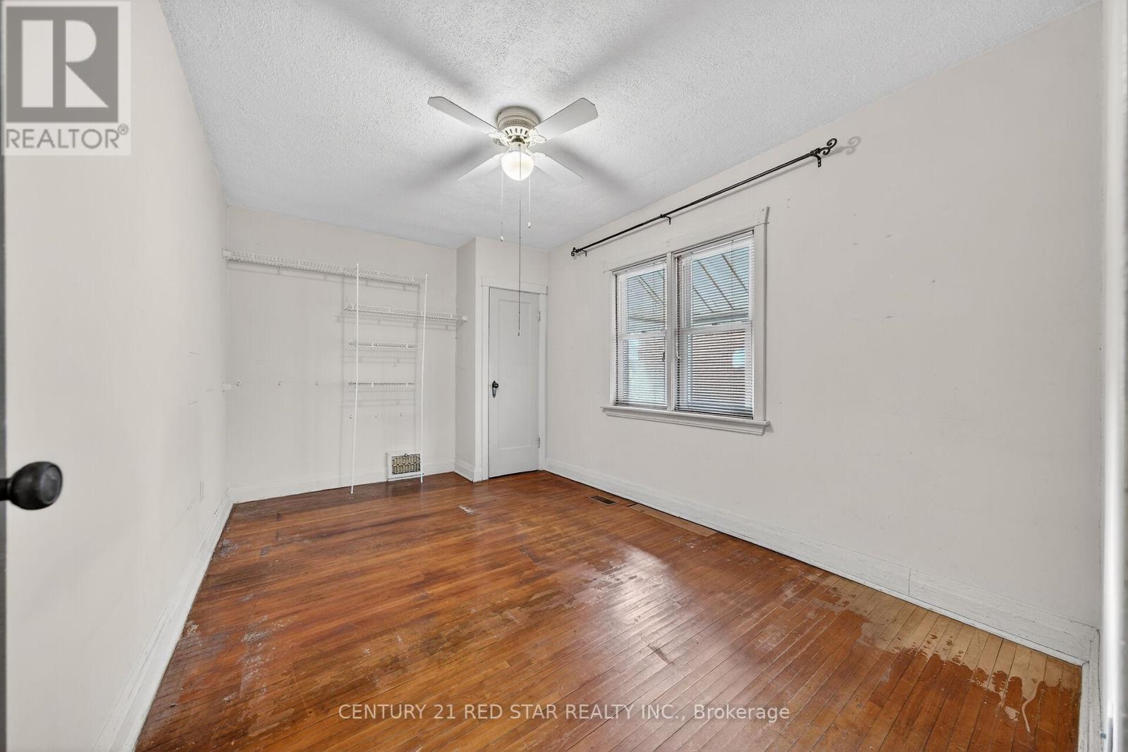 210 Huxley Avenue S, Hamilton, Ontario  L8K 2R3 - Photo 11 - X12881052