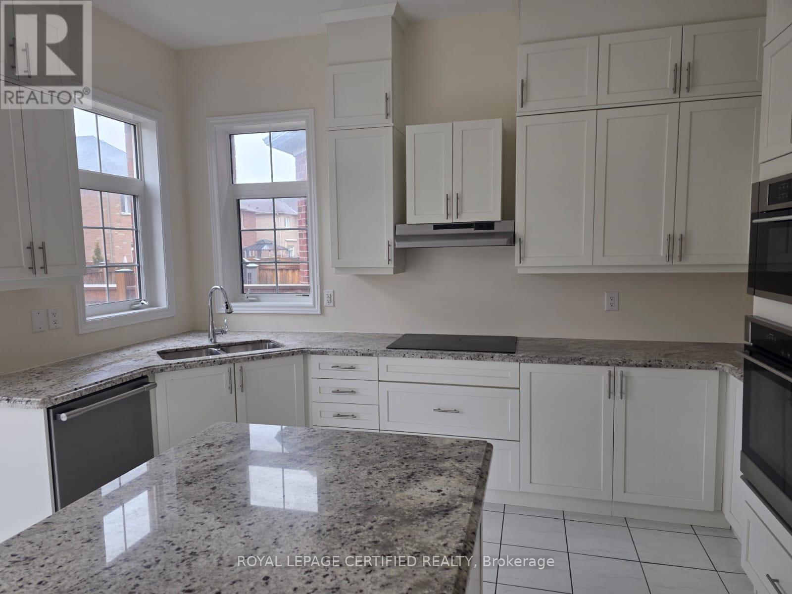 15151 Danby Road, Halton Hills, Ontario  L7G 0H6 - Photo 10 - W12873468