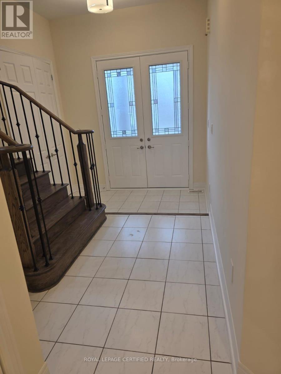 15151 Danby Road, Halton Hills, Ontario  L7G 0H6 - Photo 4 - W12873468