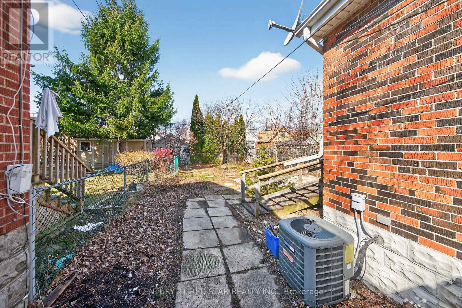 210 Huxley Avenue S, Hamilton, Ontario  L8K 2R3 - Photo 29 - X12881052