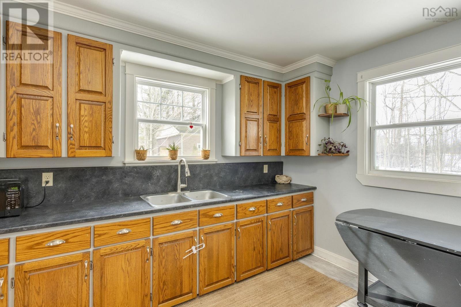 145 Foster Street, Berwick, Nova Scotia  B0P 1E0 - Photo 4 - 202604264