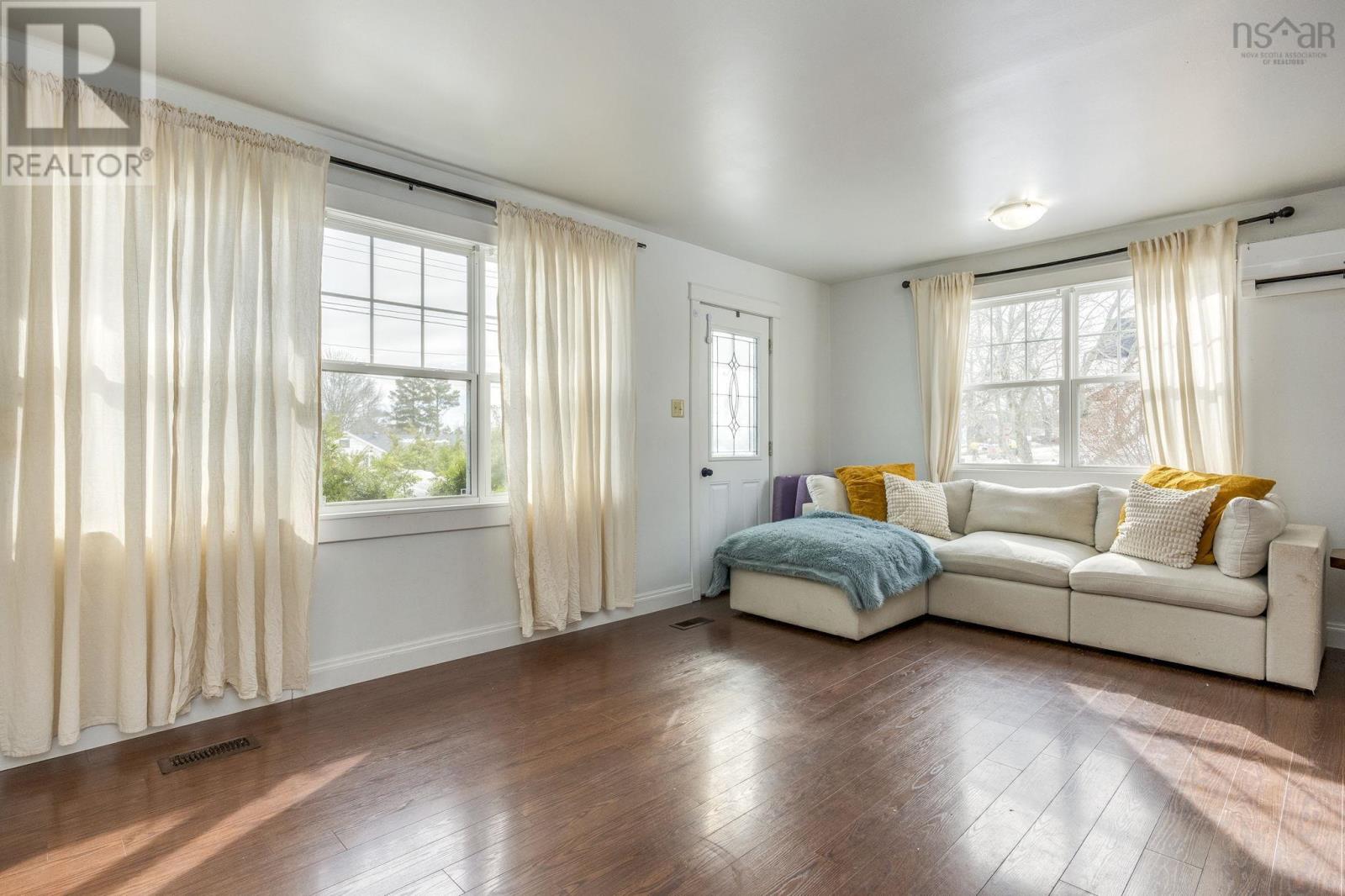 145 Foster Street, Berwick, Nova Scotia  B0P 1E0 - Photo 8 - 202604264