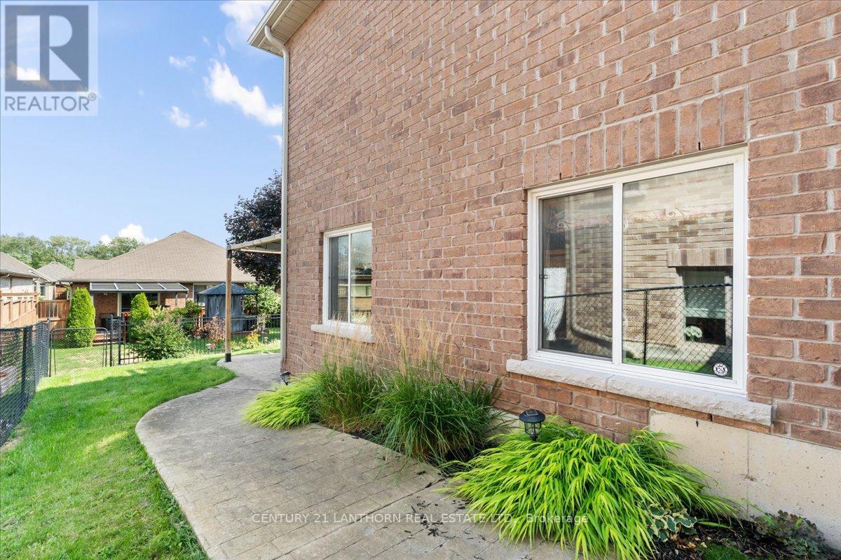 18 Mcdougall Drive, Belleville, Ontario  K8N 4Z5 - Photo 28 - X12881162