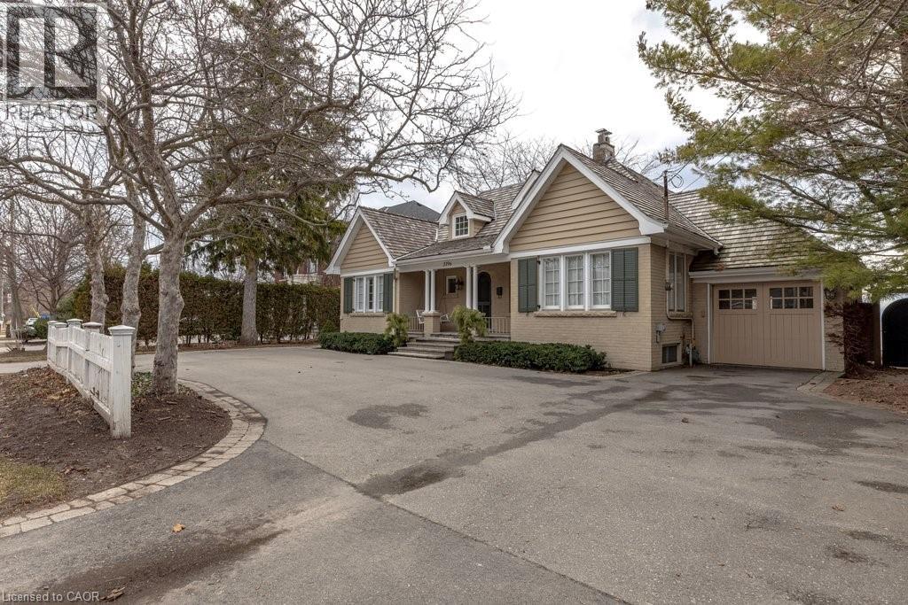 3196 Lakeshore Road, Burlington, Ontario  L7N 1A4 - Photo 2 - 40801836