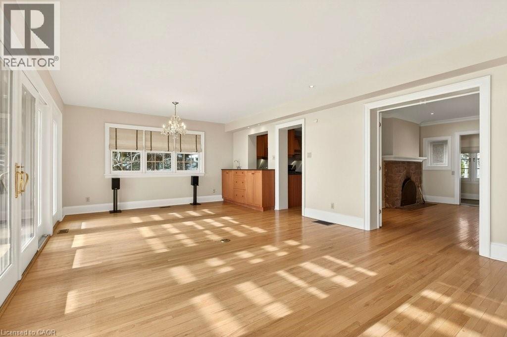 3196 Lakeshore Road, Burlington, Ontario  L7N 1A4 - Photo 9 - 40801836