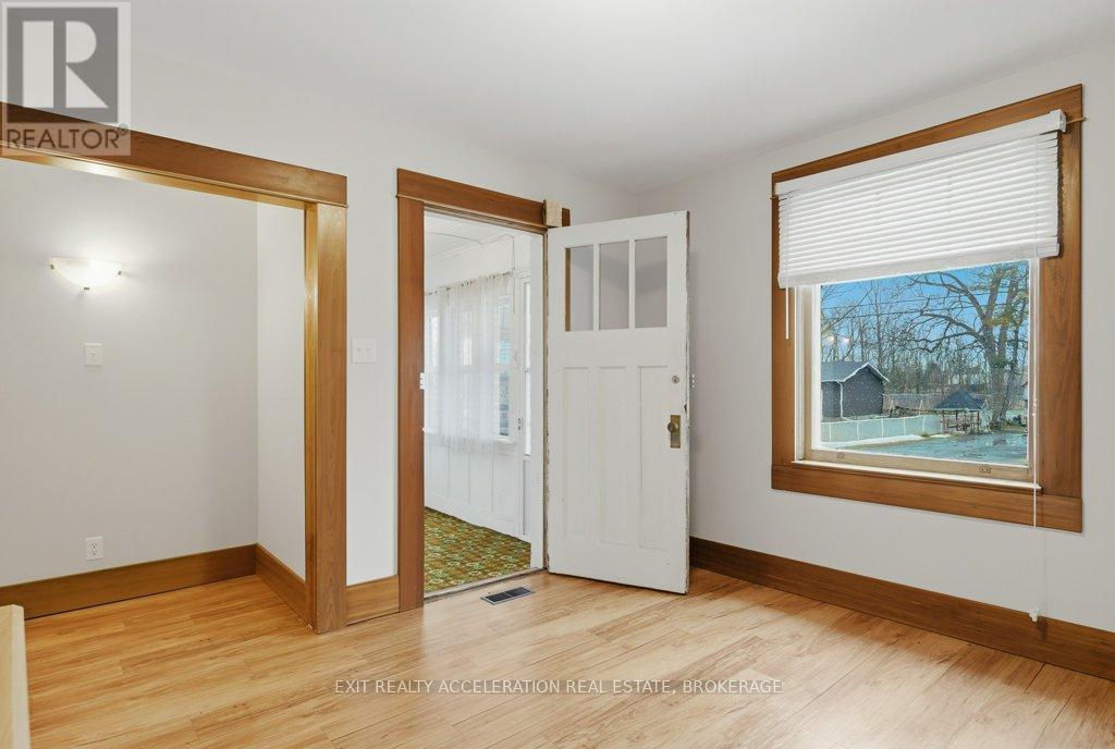 236 East Street, Greater Napanee (Greater Napanee), Ontario  K7R 1T2 - Photo 8 - X12881168