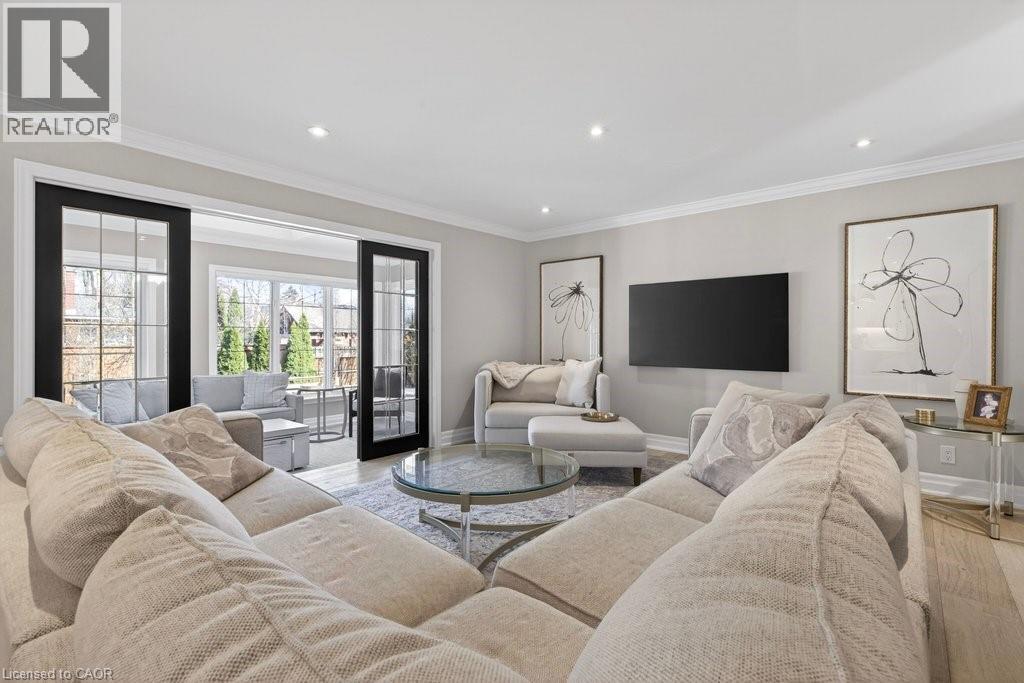 677 King Road, Burlington, Ontario  L7T 3K5 - Photo 7 - 40808575