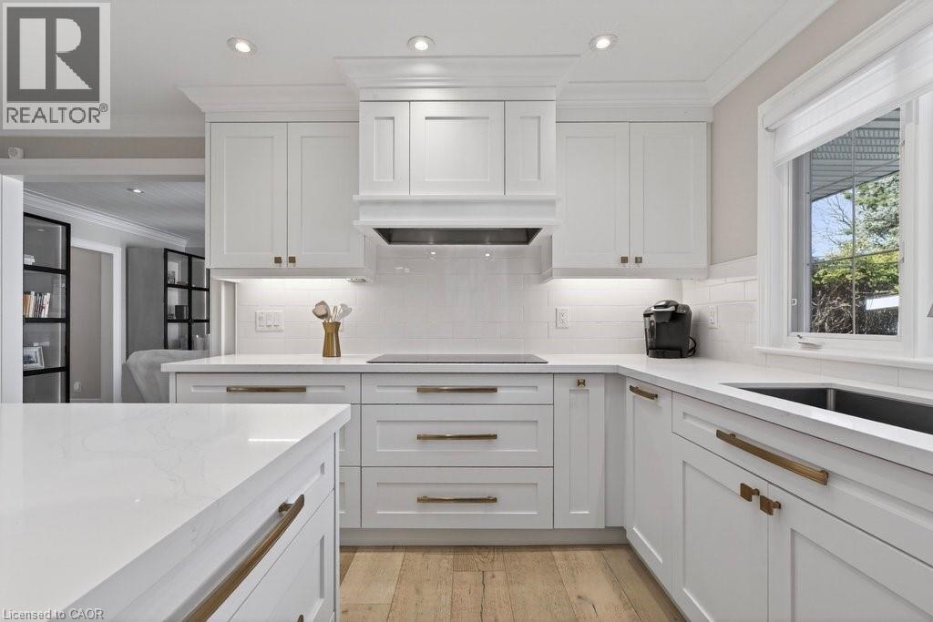 677 King Road, Burlington, Ontario  L7T 3K5 - Photo 10 - 40808575