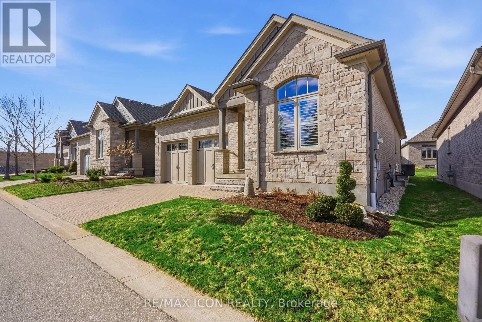 26 - 725 Eagletrace Drive, London North, Ontario  N6G 0J7 - Photo 3 - X12881140