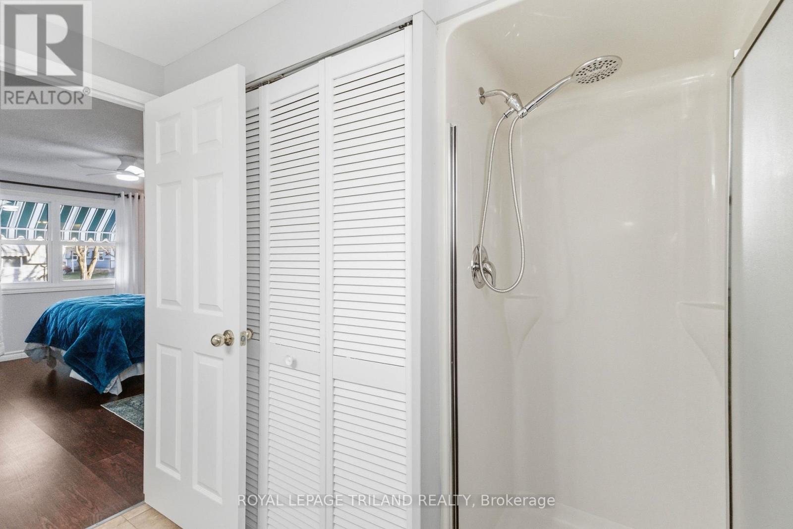 313 Pinetree Lane, South Huron, Ontario  N0M 1T0 - Photo 35 - X12881146