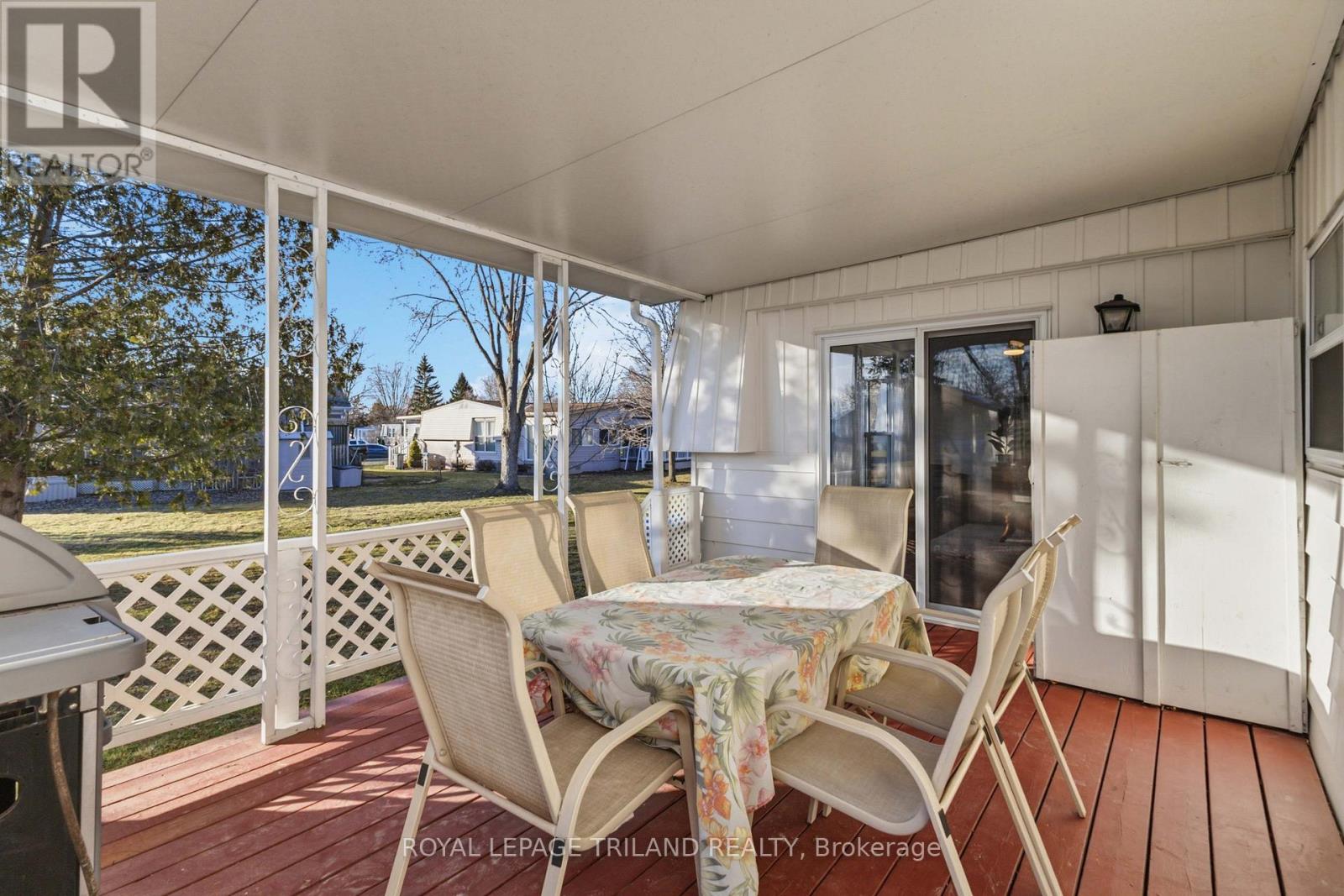 313 Pinetree Lane, South Huron, Ontario  N0M 1T0 - Photo 36 - X12881146