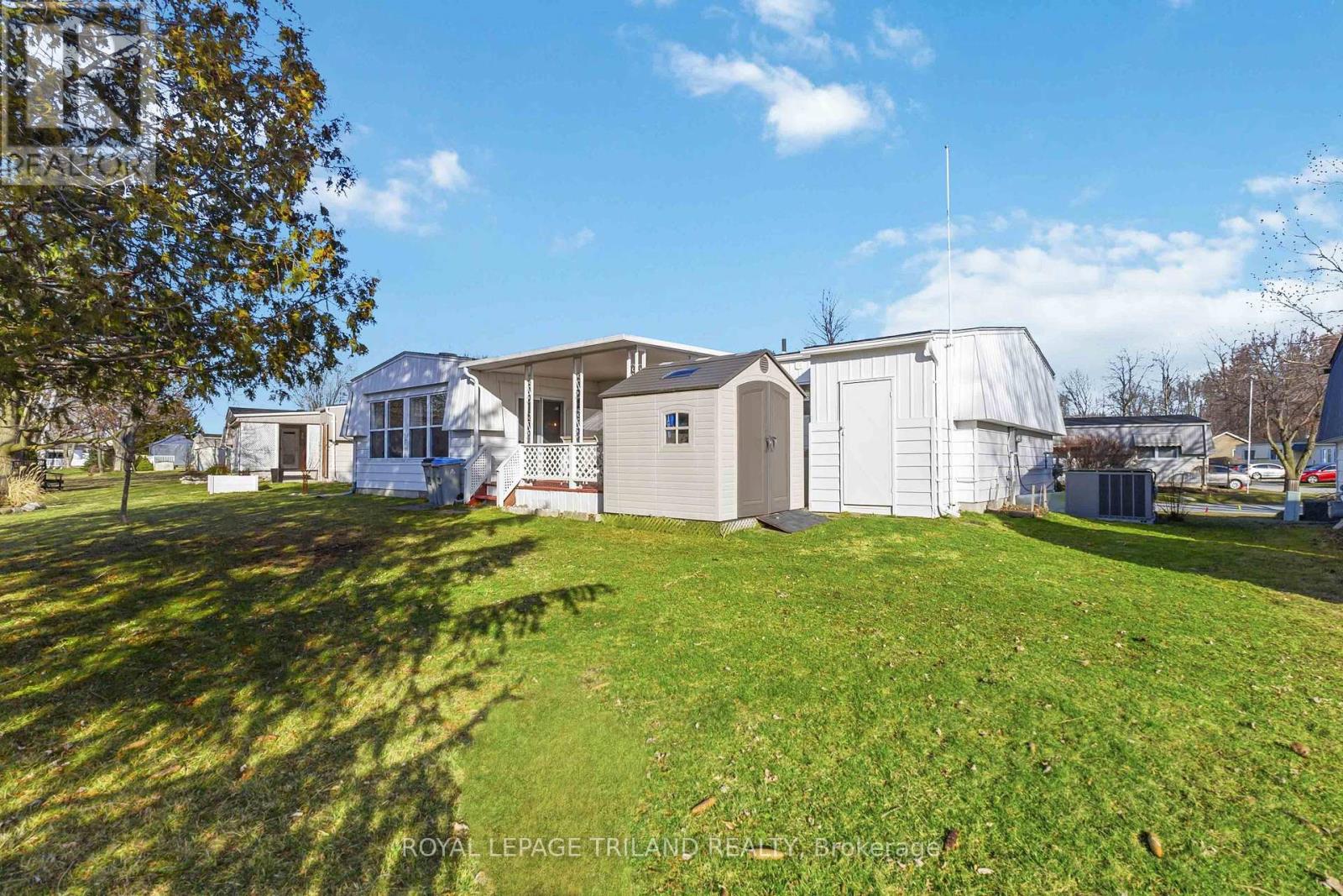 313 Pinetree Lane, South Huron, Ontario  N0M 1T0 - Photo 39 - X12881146