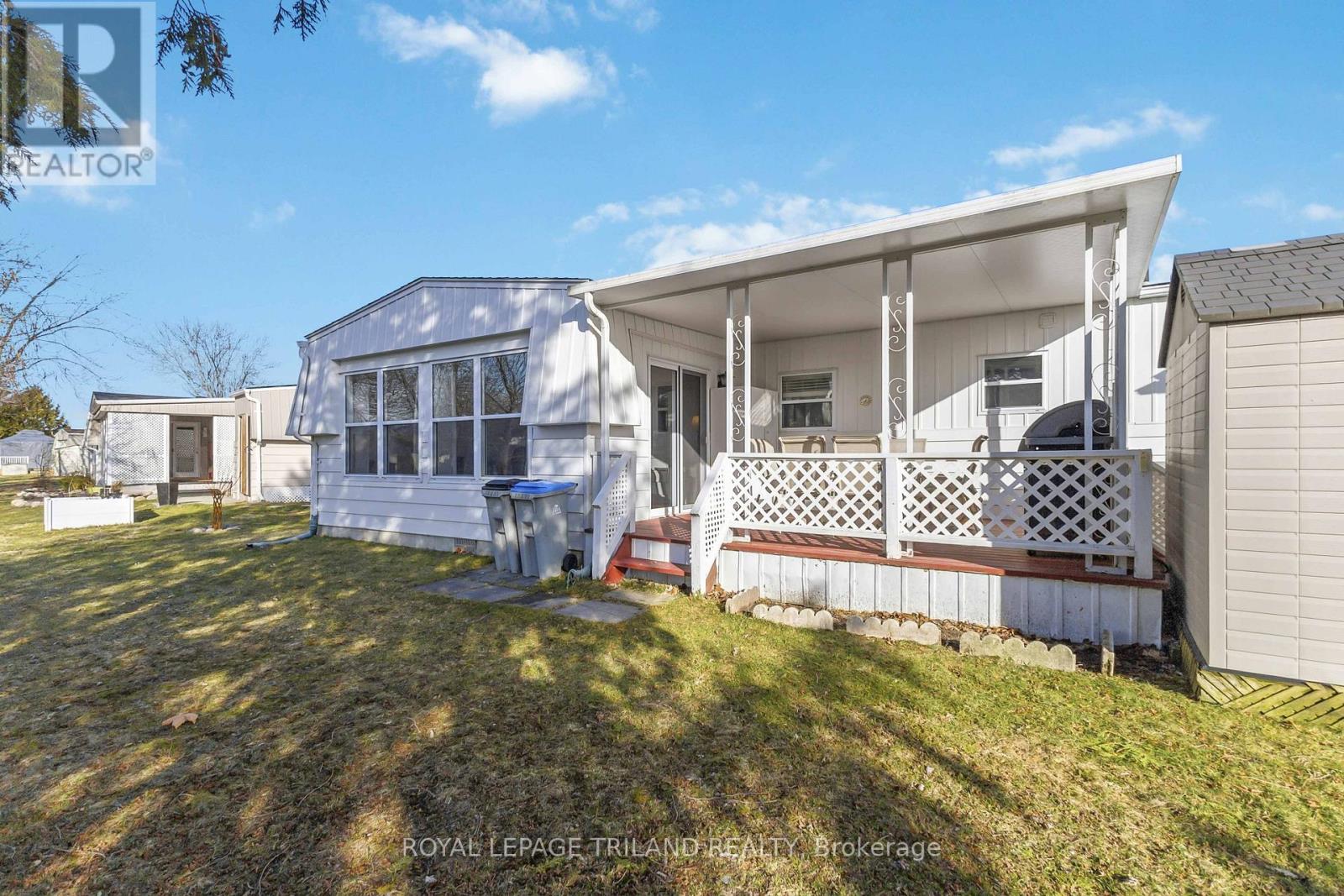 313 Pinetree Lane, South Huron, Ontario  N0M 1T0 - Photo 40 - X12881146