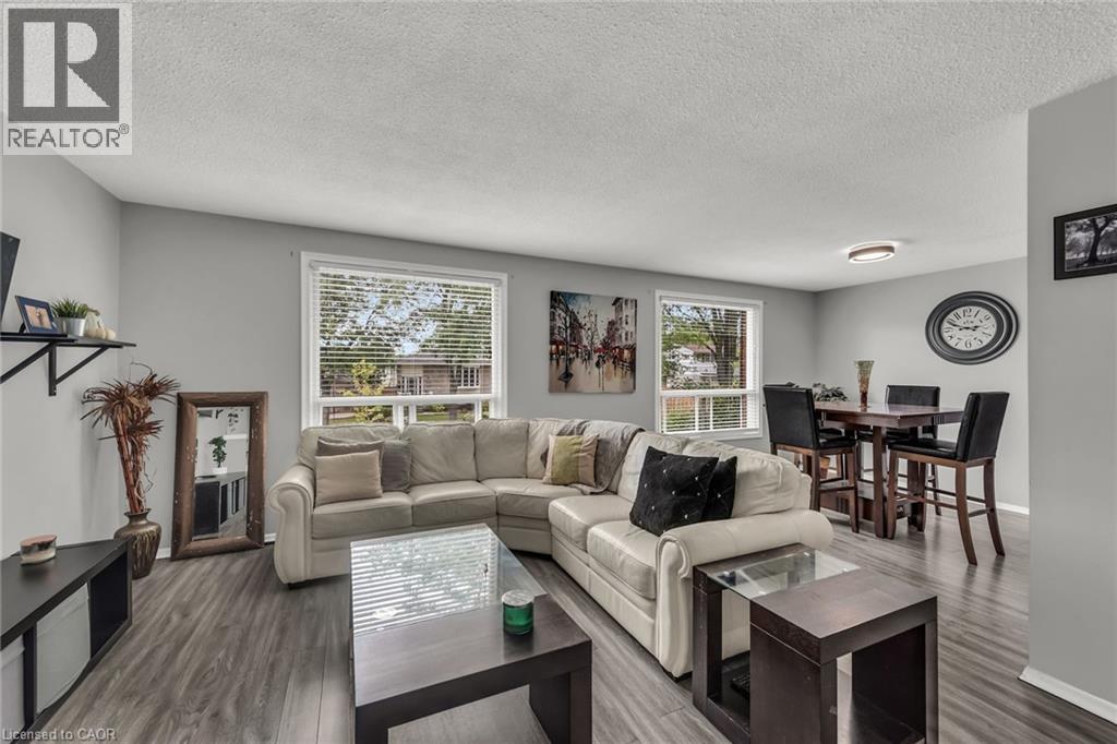 22 John Murray Street, Stoney Creek, Ontario  L8J 1C4 - Photo 4 - 40812095