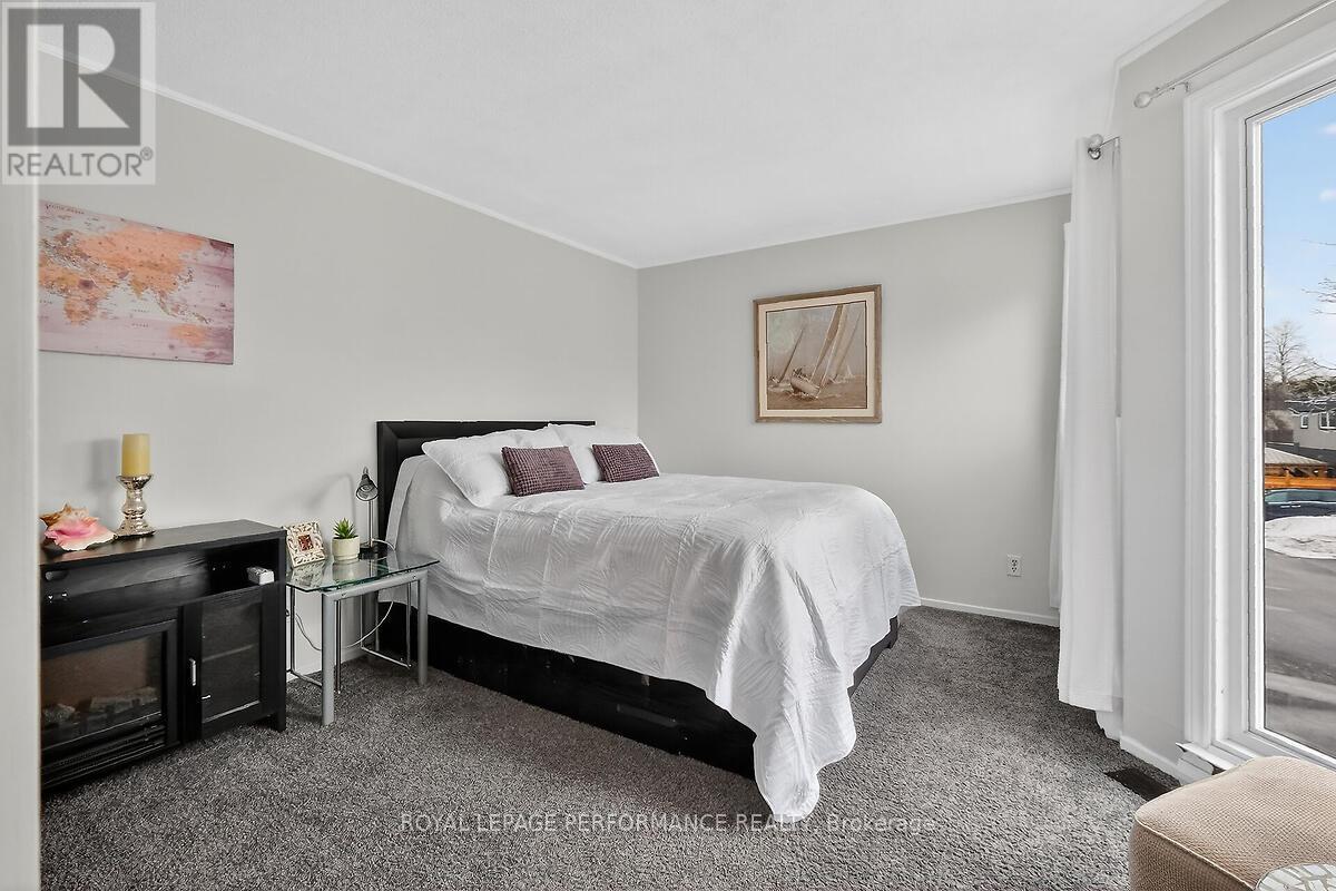42 Compata Way, Ottawa, Ontario  K1B 4W9 - Photo 20 - X12881084