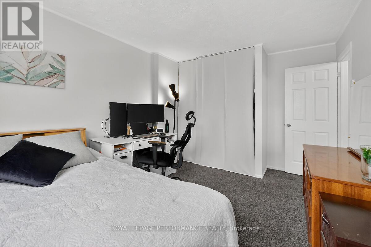 42 Compata Way, Ottawa, Ontario  K1B 4W9 - Photo 23 - X12881084