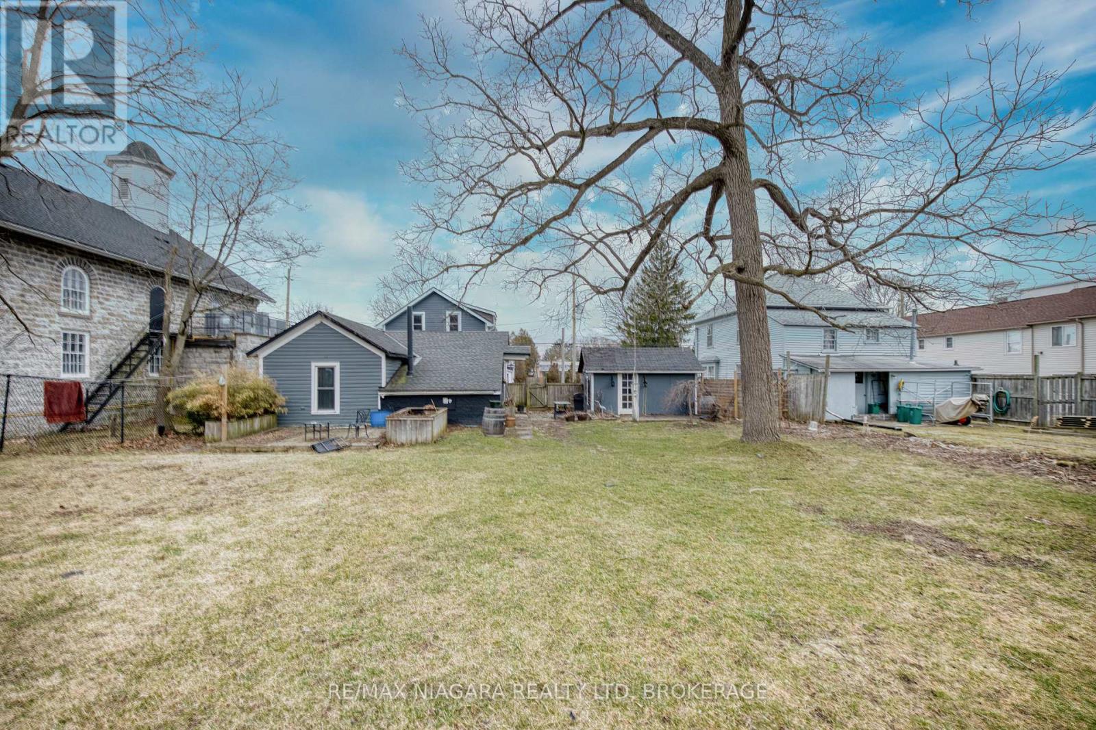 406 Ridge Road N, Fort Erie, Ontario  L0S 1N0 - Photo 15 - X12877968