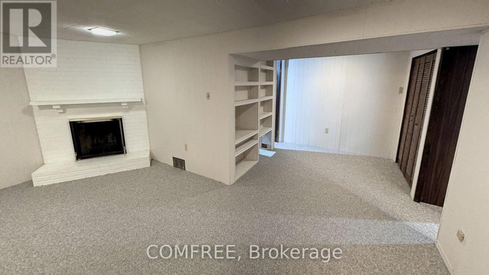 Photo 20 of 26 for 20 Lynngate Court