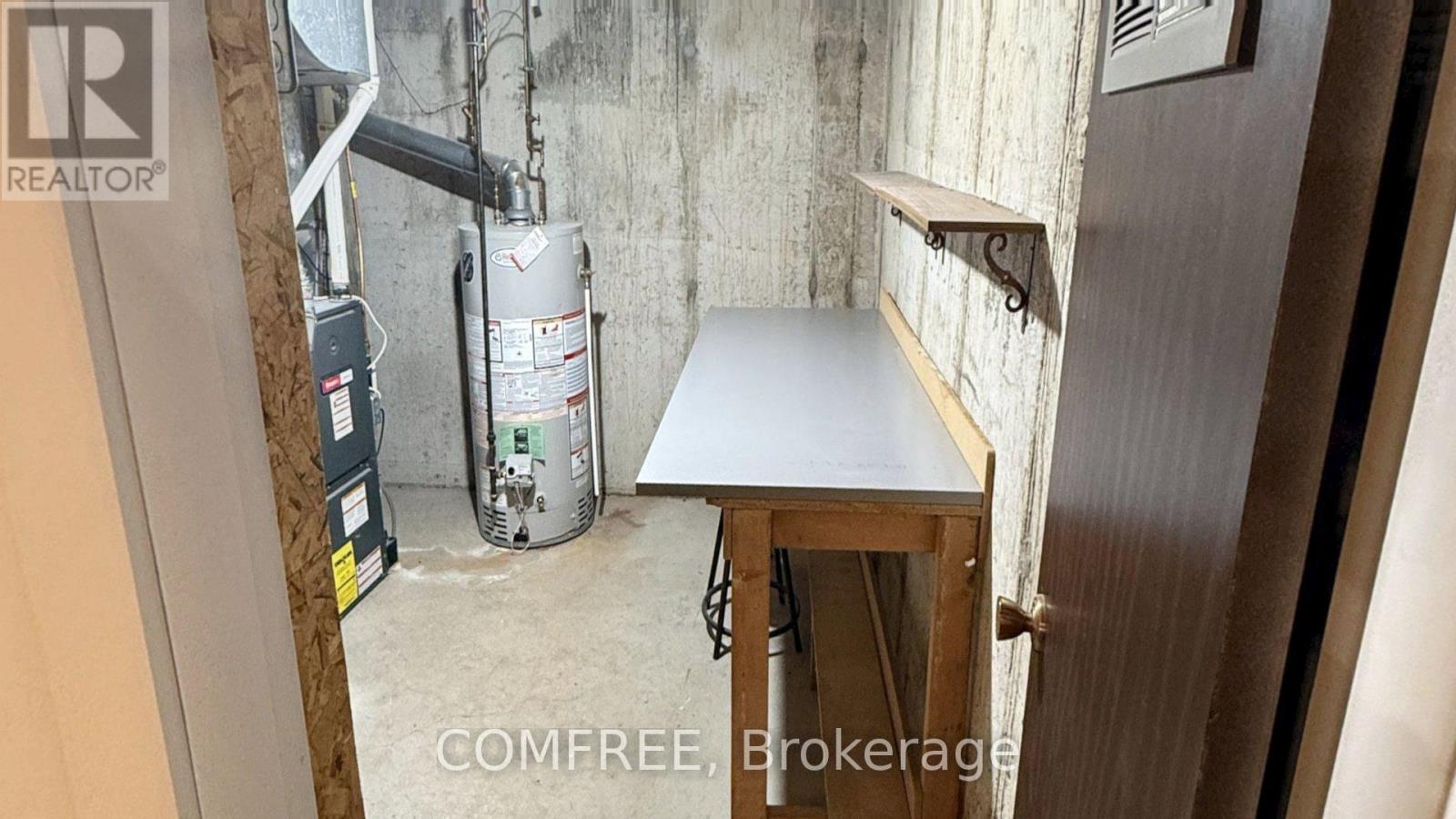 Photo 23 of 26 for 20 Lynngate Court