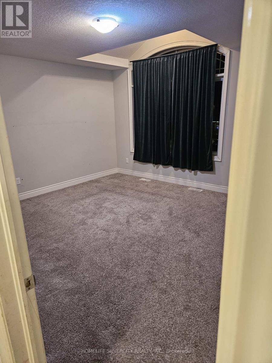 35 Balmoral Lane, Zorra, Ontario  N0M 2M0 - Photo 24 - X12803956