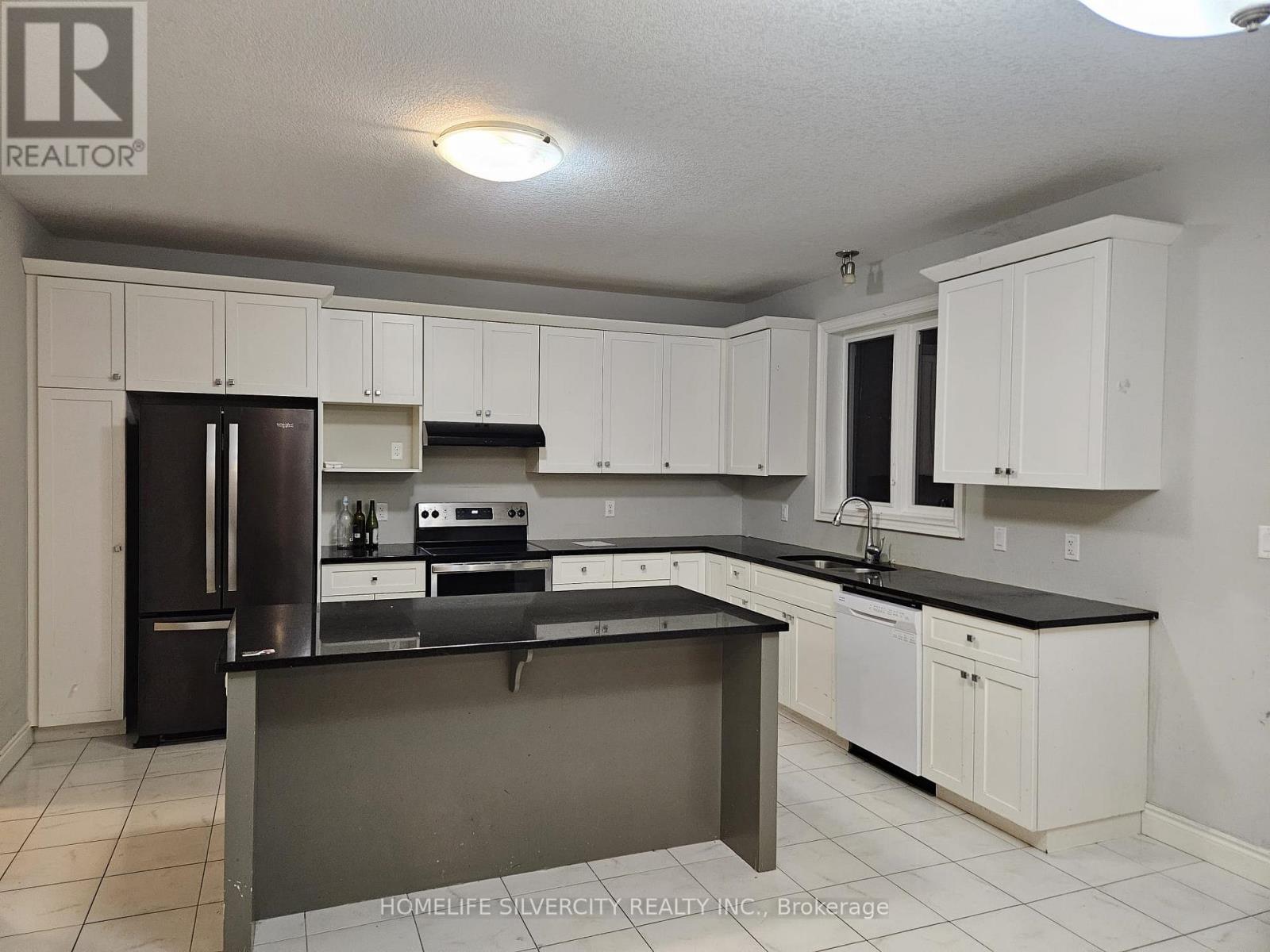 35 Balmoral Lane, Zorra, Ontario  N0M 2M0 - Photo 12 - X12803956