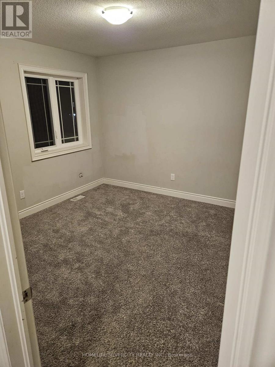 35 Balmoral Lane, Zorra, Ontario  N0M 2M0 - Photo 22 - X12803956