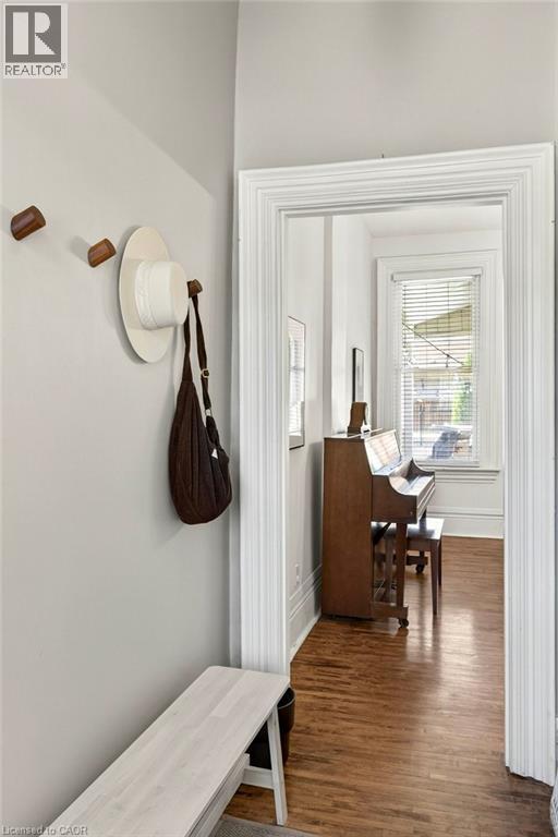 87 East Avenue N, Hamilton, Ontario  L8L 5H6 - Photo 4 - 40811845