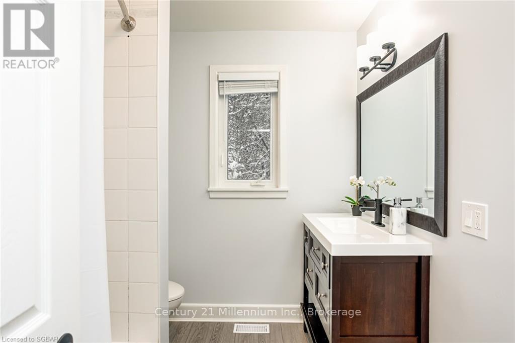 102 Liisa's Lane, Blue Mountains, Ontario  L9Y 3Z2 - Photo 18 - X12881190