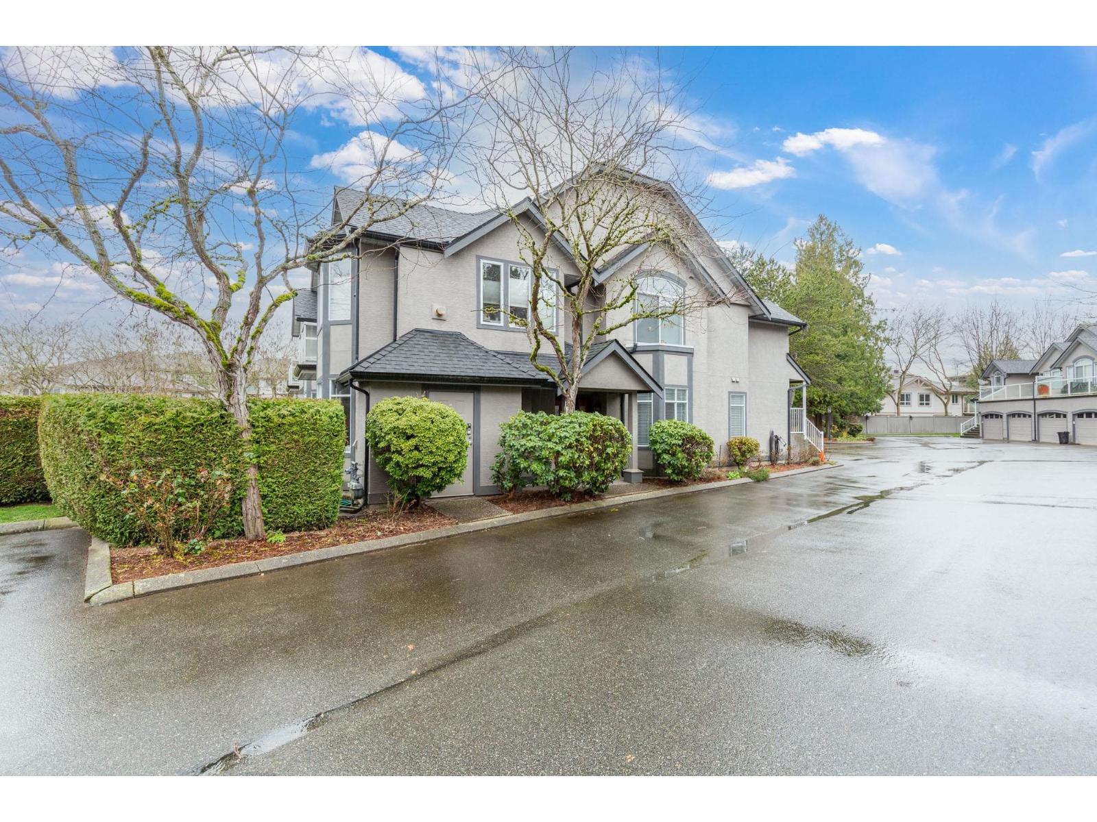 39 4740 221 Street, Langley, British Columbia  V2Z 1L8 - Photo 2 - R3099281