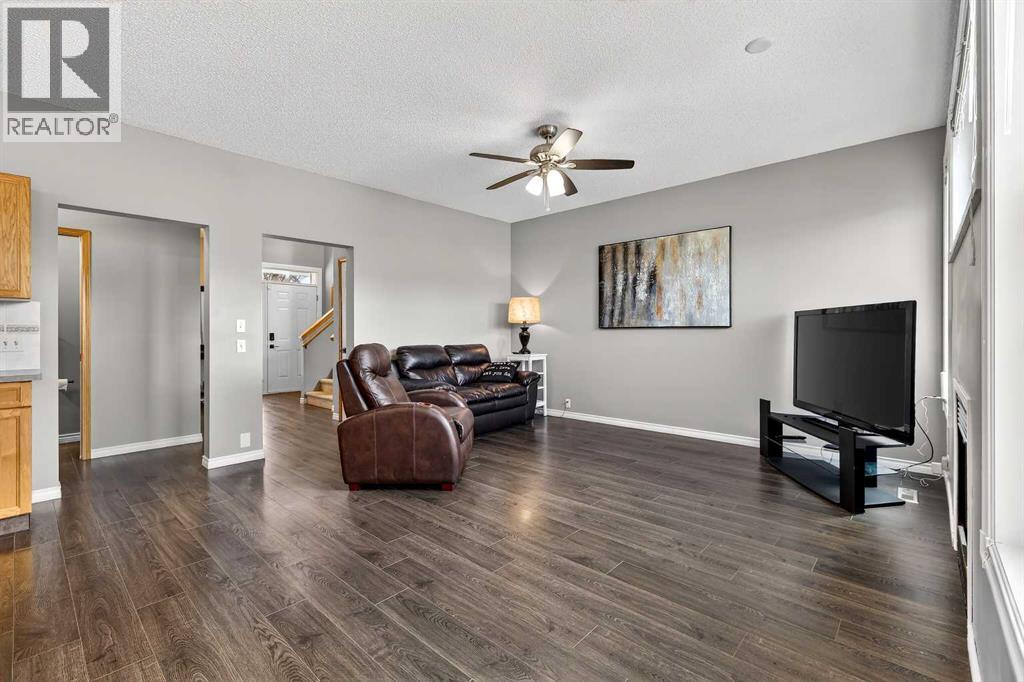 1153 Prestwick Circle Se, Calgary, Alberta  T2Z 3L3 - Photo 6 - A2287998