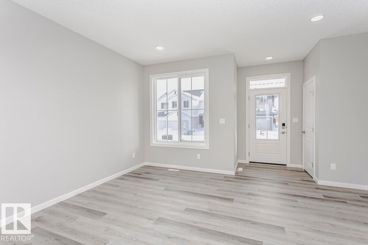 414 26 St Sw, Edmonton, Alberta  T6X 3J1 - Photo 2 - E4477383