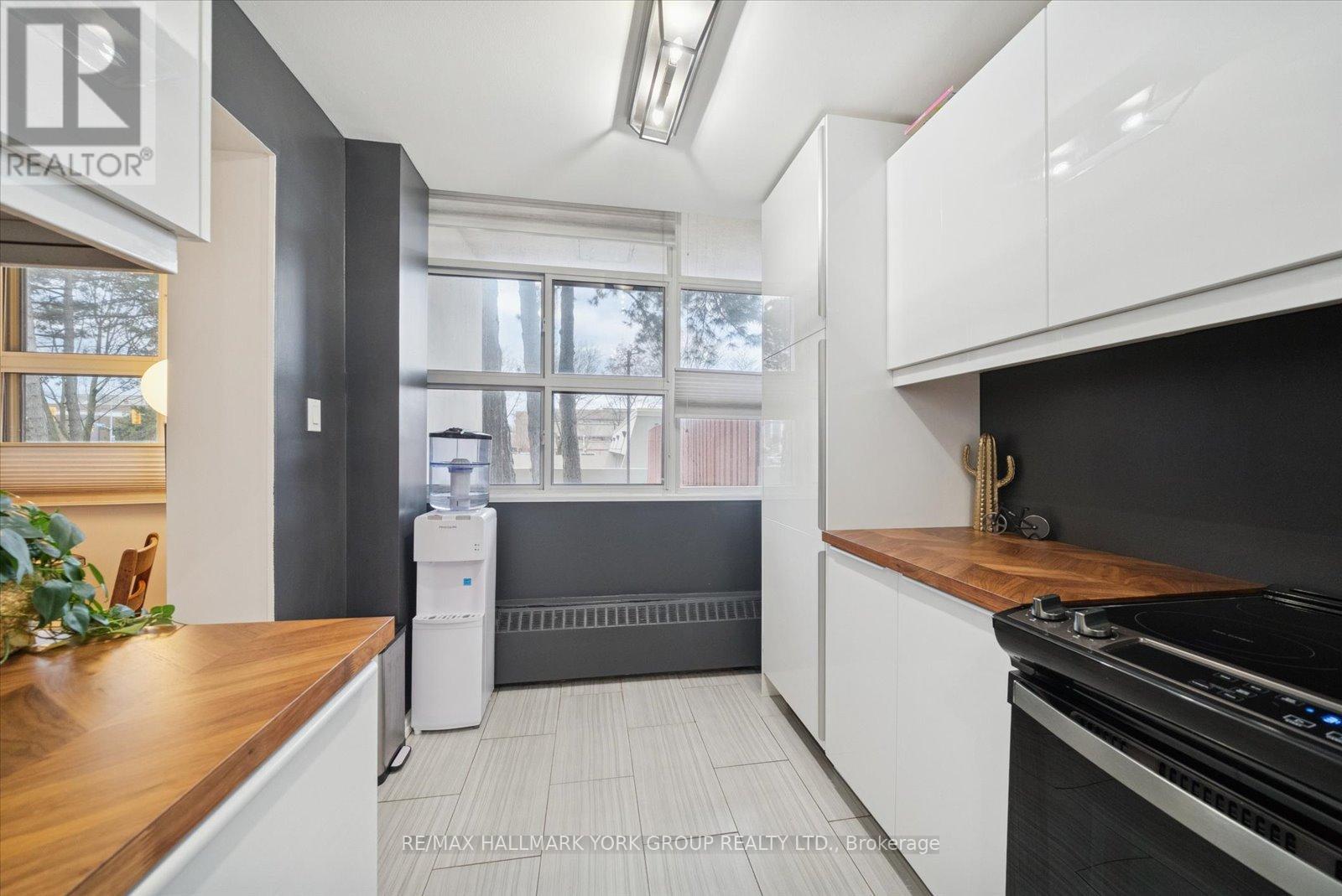 103 - 715 Don Mills Road, Toronto (Flemingdon Park), Ontario  M3C 1S4 - Photo 17 - C12881076